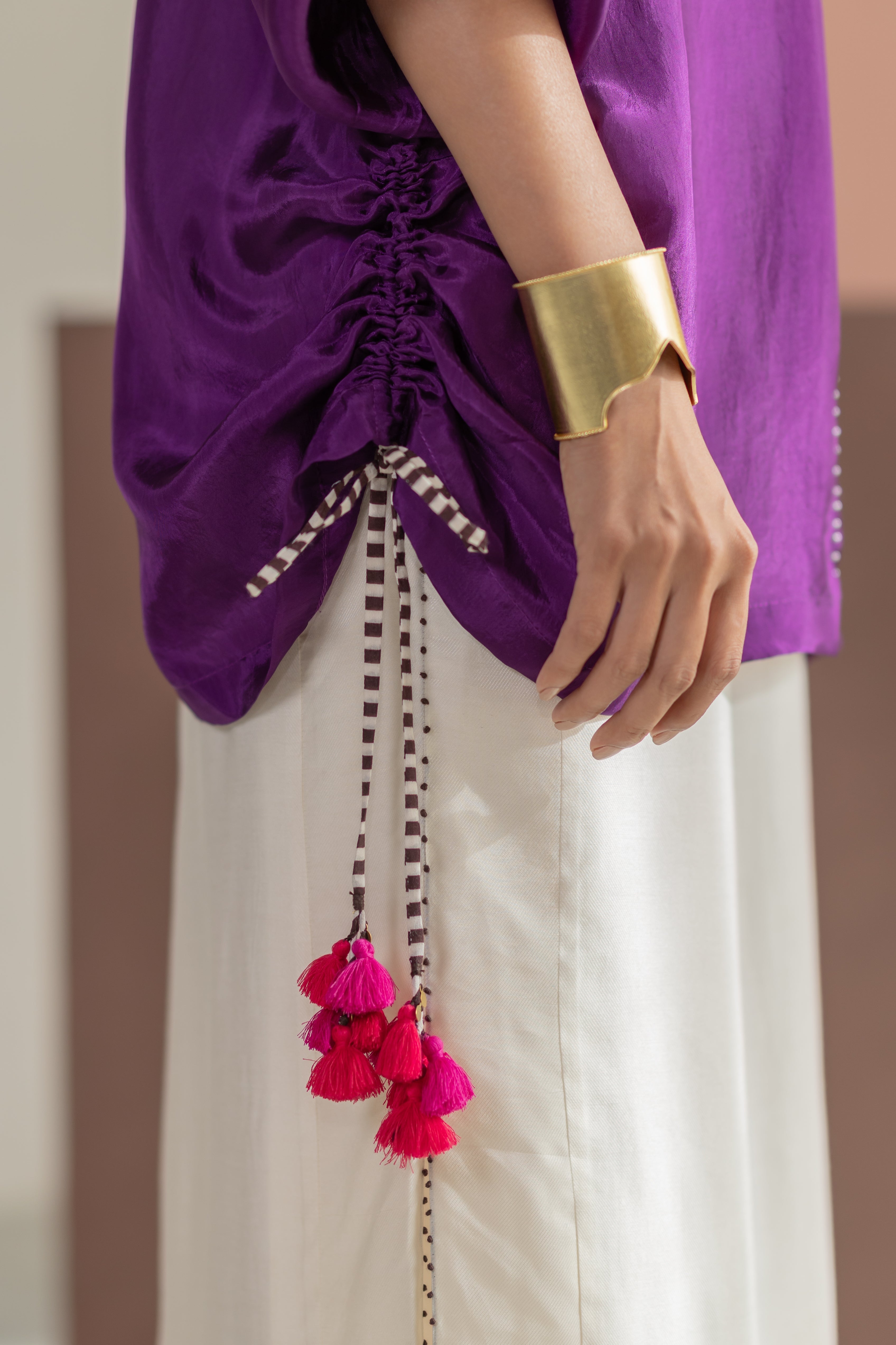 Purple and offwhite set