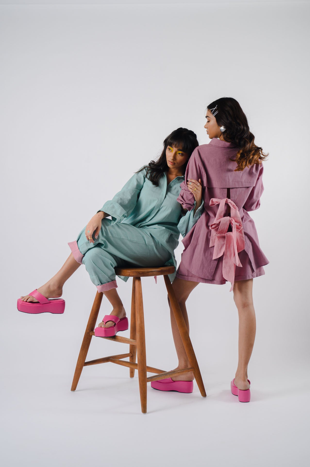 Mauve Bowtie Shirt With Shorts