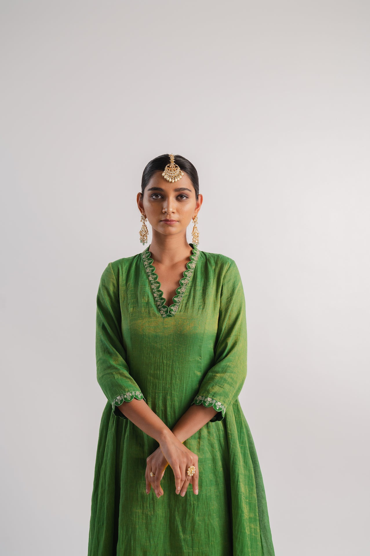 Green Embroidered V-Neck Tissue Kurta Set