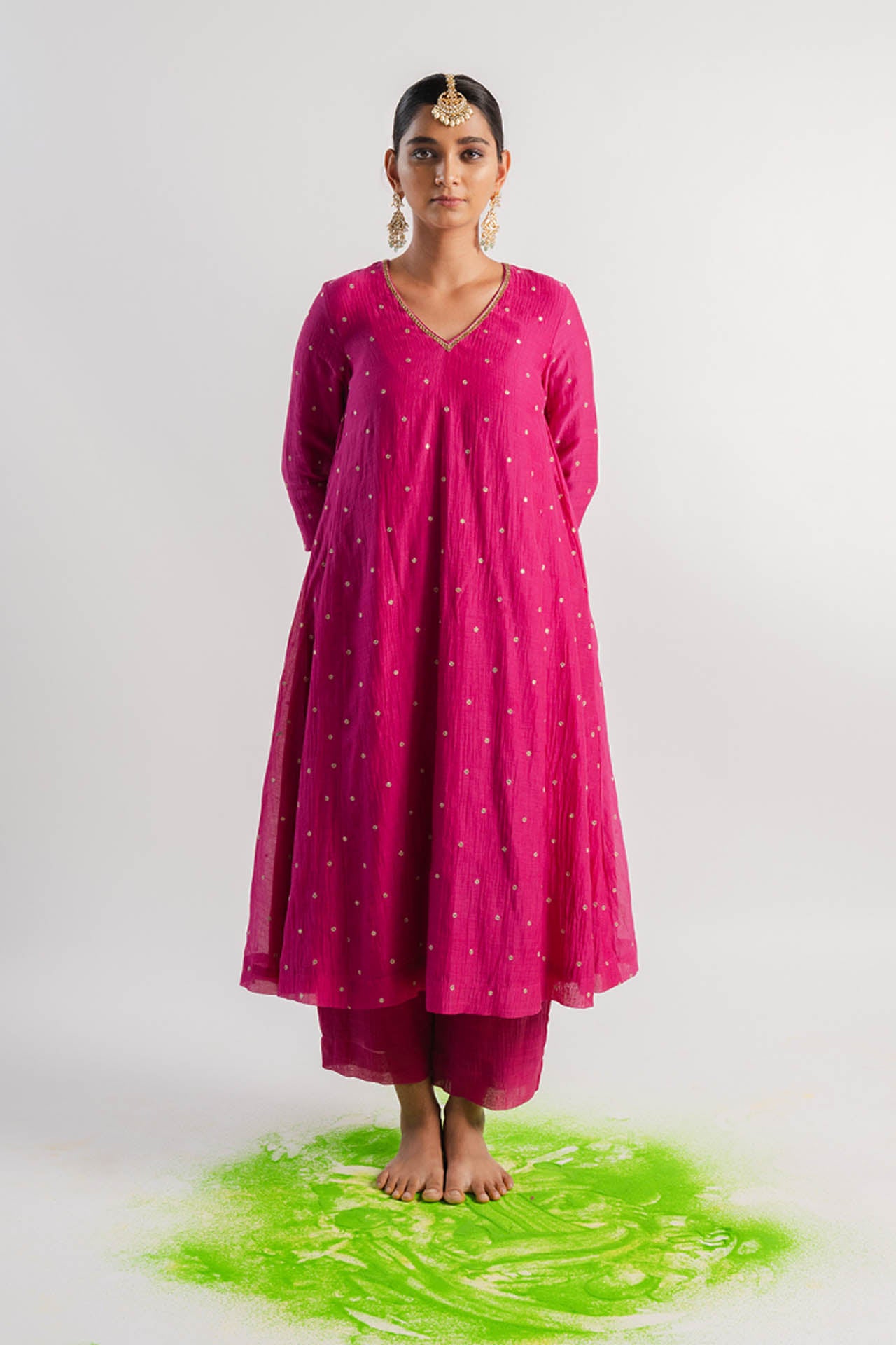 Pink Chanderi V-Neck Kurta Set