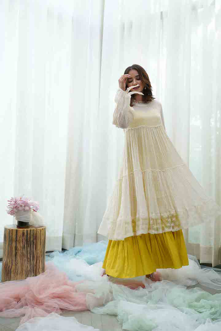 Off-white Tiered Dress And Yellow Inner With Frills Off-white Tiered Dress And Yellow Inner With Frills