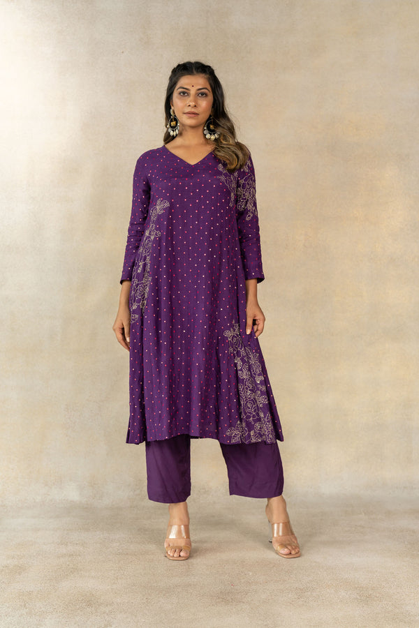 Purple rose motifs embroidered kurta set