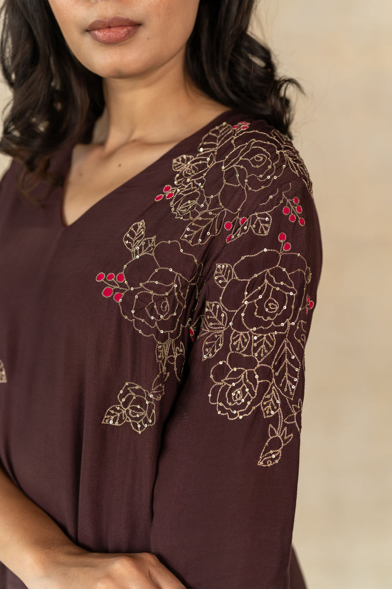 Brown rose motifs embroidered kurta set