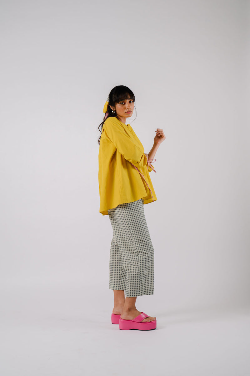 Yellow Drawstrings Shirt With Checkered Pants