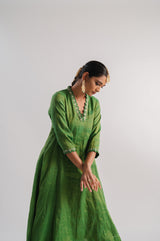 Green Embroidered V-Neck Tissue Kurta Set